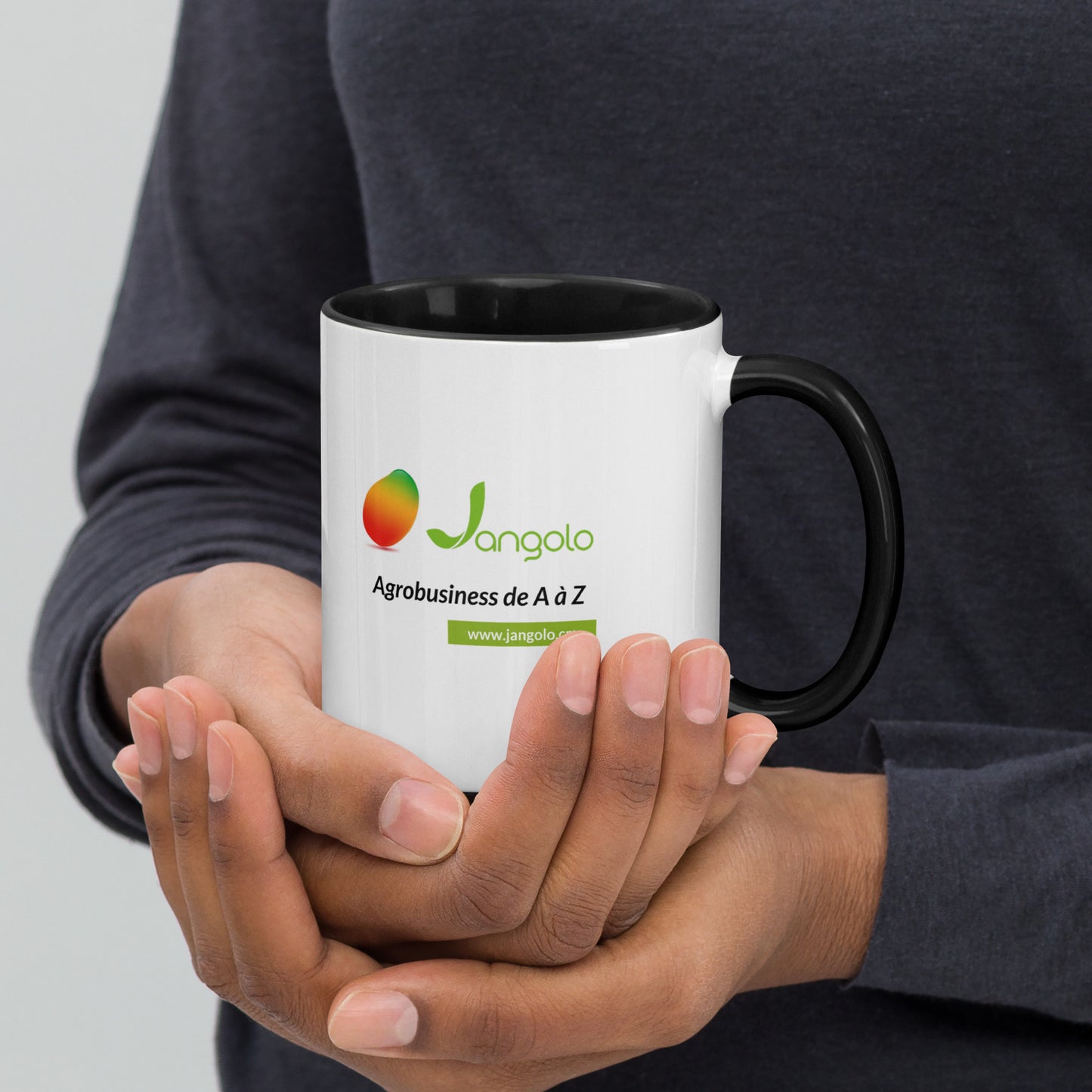 Tasse avec couleur à l'intérieur