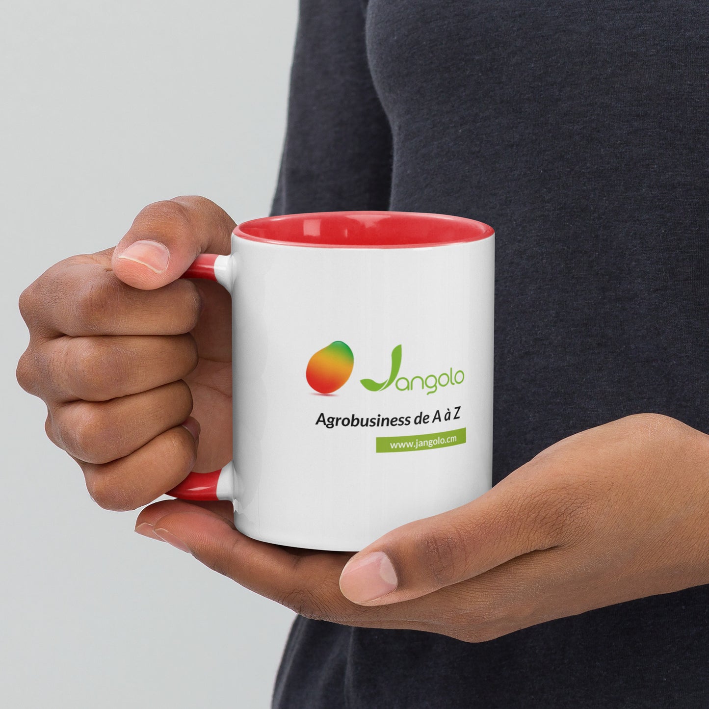 Tasse avec couleur à l'intérieur