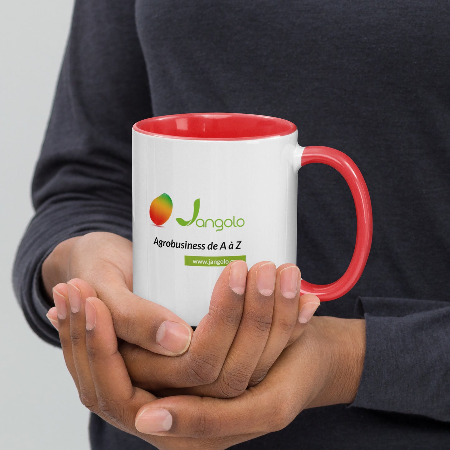Tasse avec couleur à l'intérieur